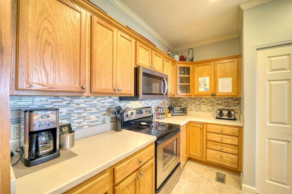 Bucket List Views Sugar Mountain Private Condo - 2Bed, 2Bath, Sleeps 6, Panoramic Views Of Mountains From Large Deck, Short Drive To Shopping, Restaurants, Cafes & Banner Elk Town 外观 照片