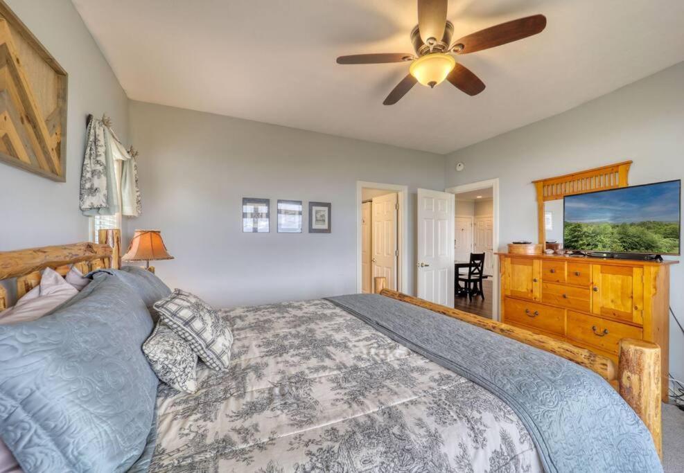 Bucket List Views Sugar Mountain Private Condo - 2Bed, 2Bath, Sleeps 6, Panoramic Views Of Mountains From Large Deck, Short Drive To Shopping, Restaurants, Cafes & Banner Elk Town 外观 照片