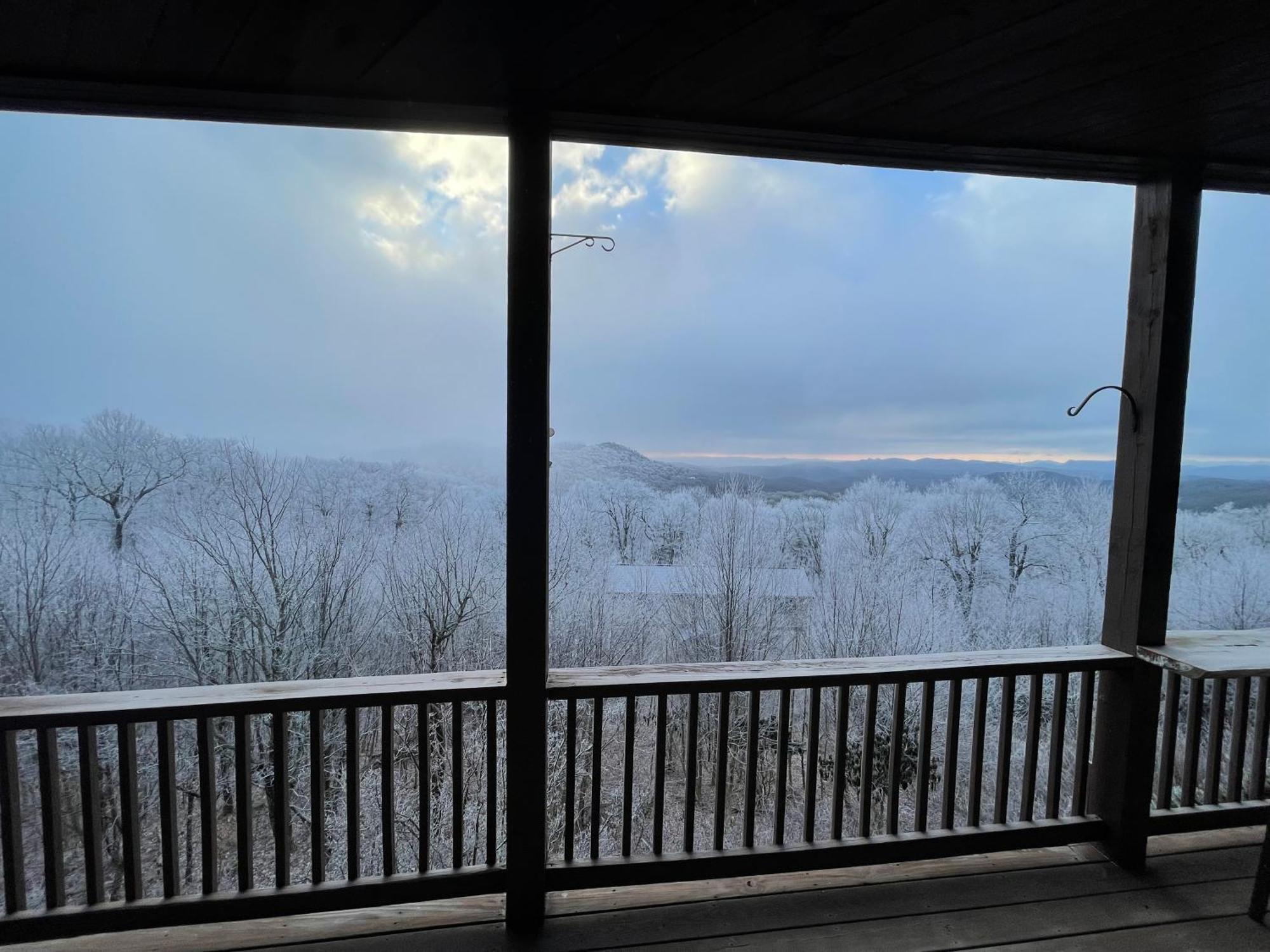 Bucket List Views Sugar Mountain Private Condo - 2Bed, 2Bath, Sleeps 6, Panoramic Views Of Mountains From Large Deck, Short Drive To Shopping, Restaurants, Cafes & Banner Elk Town 外观 照片